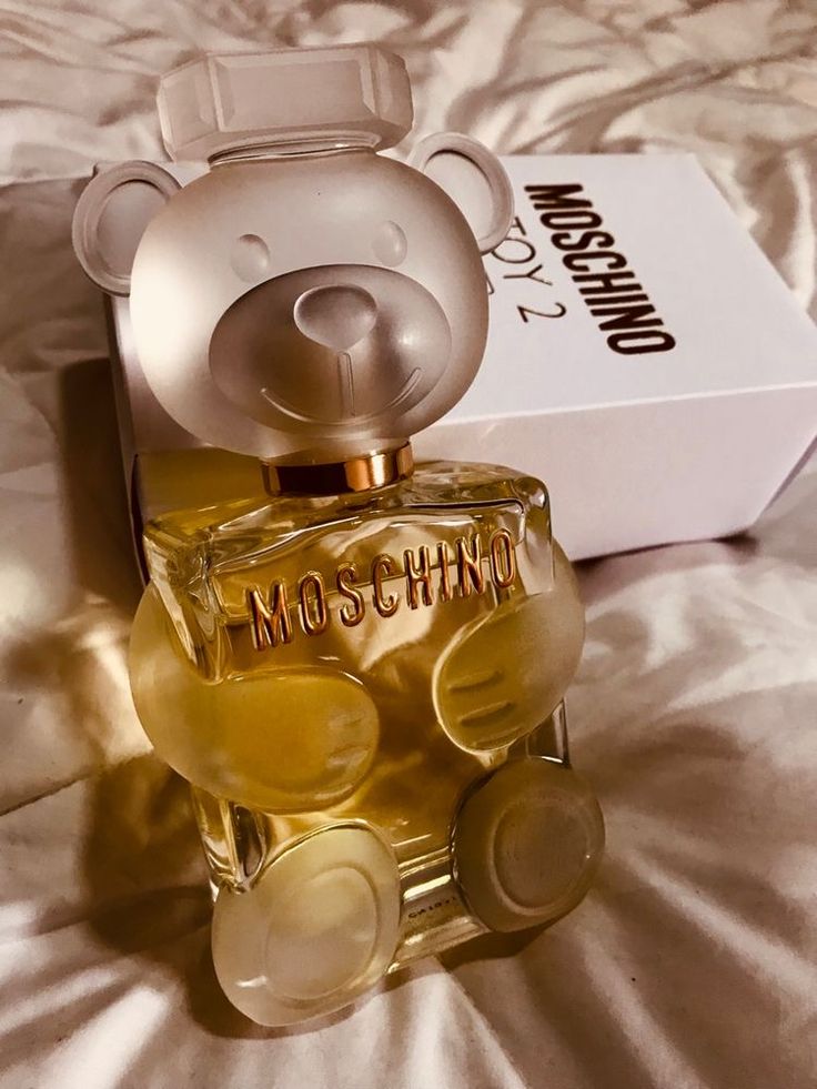 Moschino - Giiz store