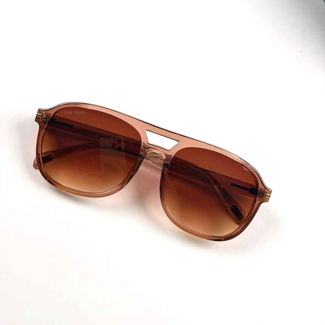 Tom Ford Rosco FT1022 – Rose Brown Gradient