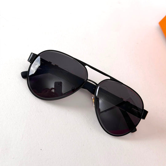 Louis Vuitton Aviator – Full Black