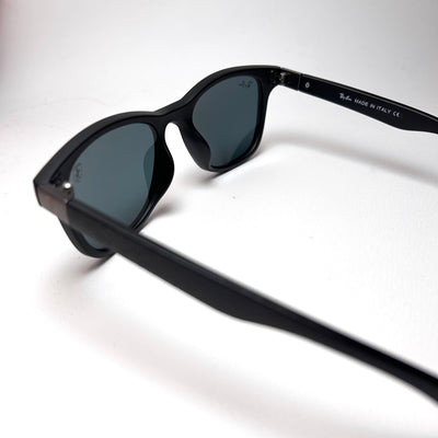 Ray Ban Wayfarer Scuderia Ferrari RB4195 - Black n Red