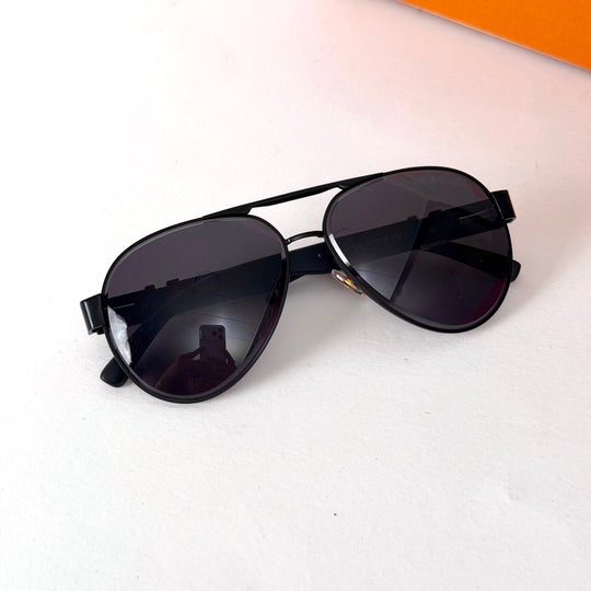 Louis Vuitton Aviator – Full Black