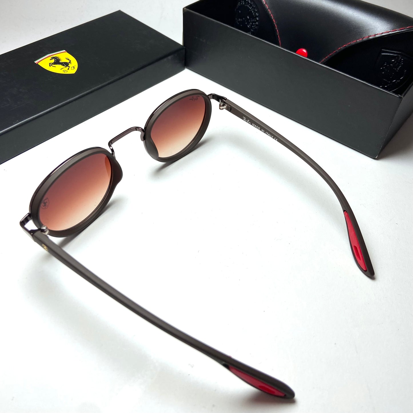 Ray Ban Round Scuderia Ferrari Brown