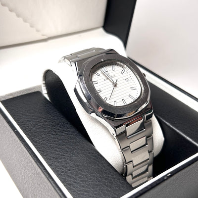 Audemars Piguet Royal Oak Nautilus For Him - Silver Dial