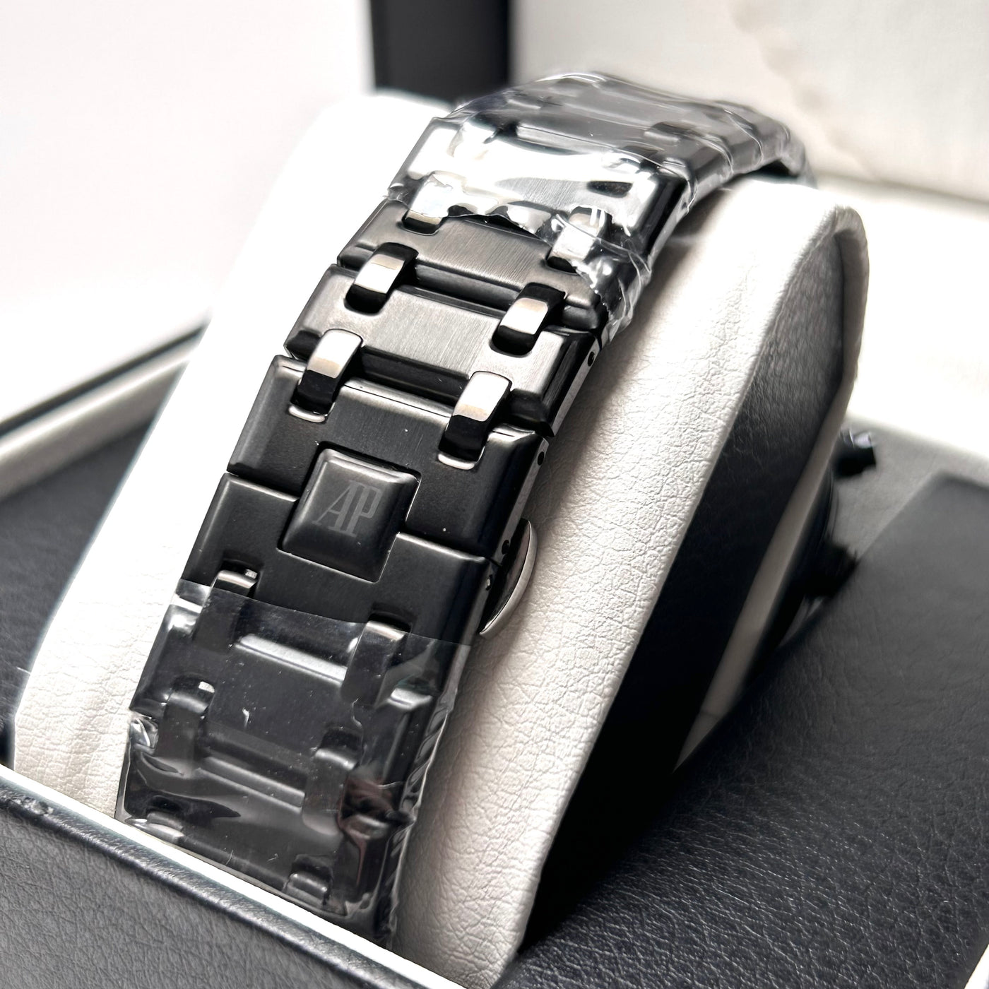 Audemars Piguet Royal Oak Chronograph For Him - Black with Gray Dial