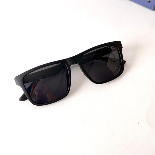 Gucci Rectangle – Matte Black / Smoke Grey Lenses