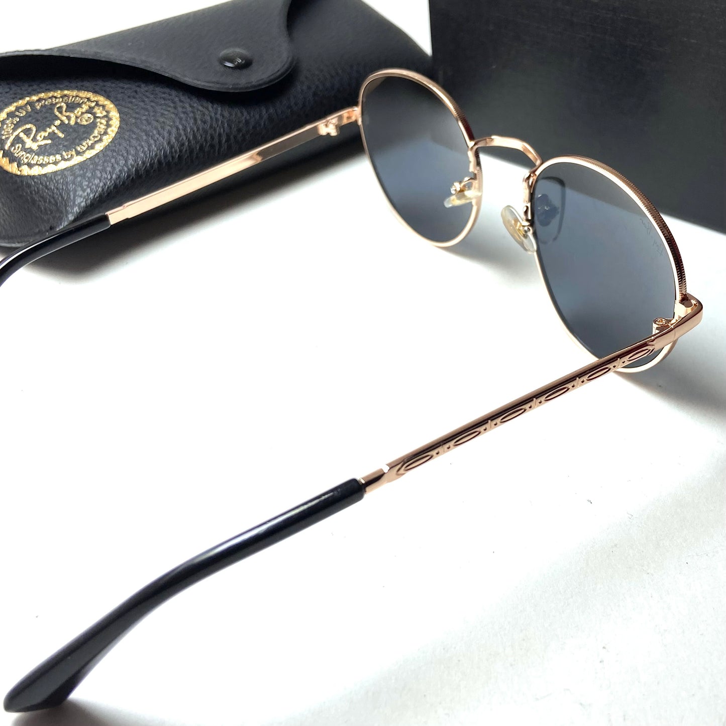 Ray Ban Golden Black Round Ornate Edition