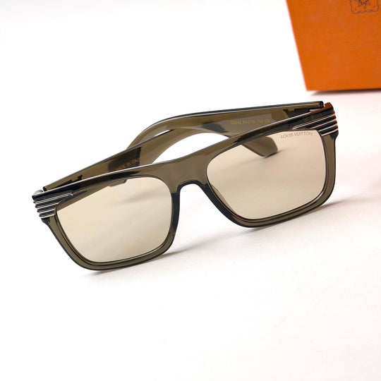 LOUIS VUITTON LV Legacy Square – Khaki Mirror