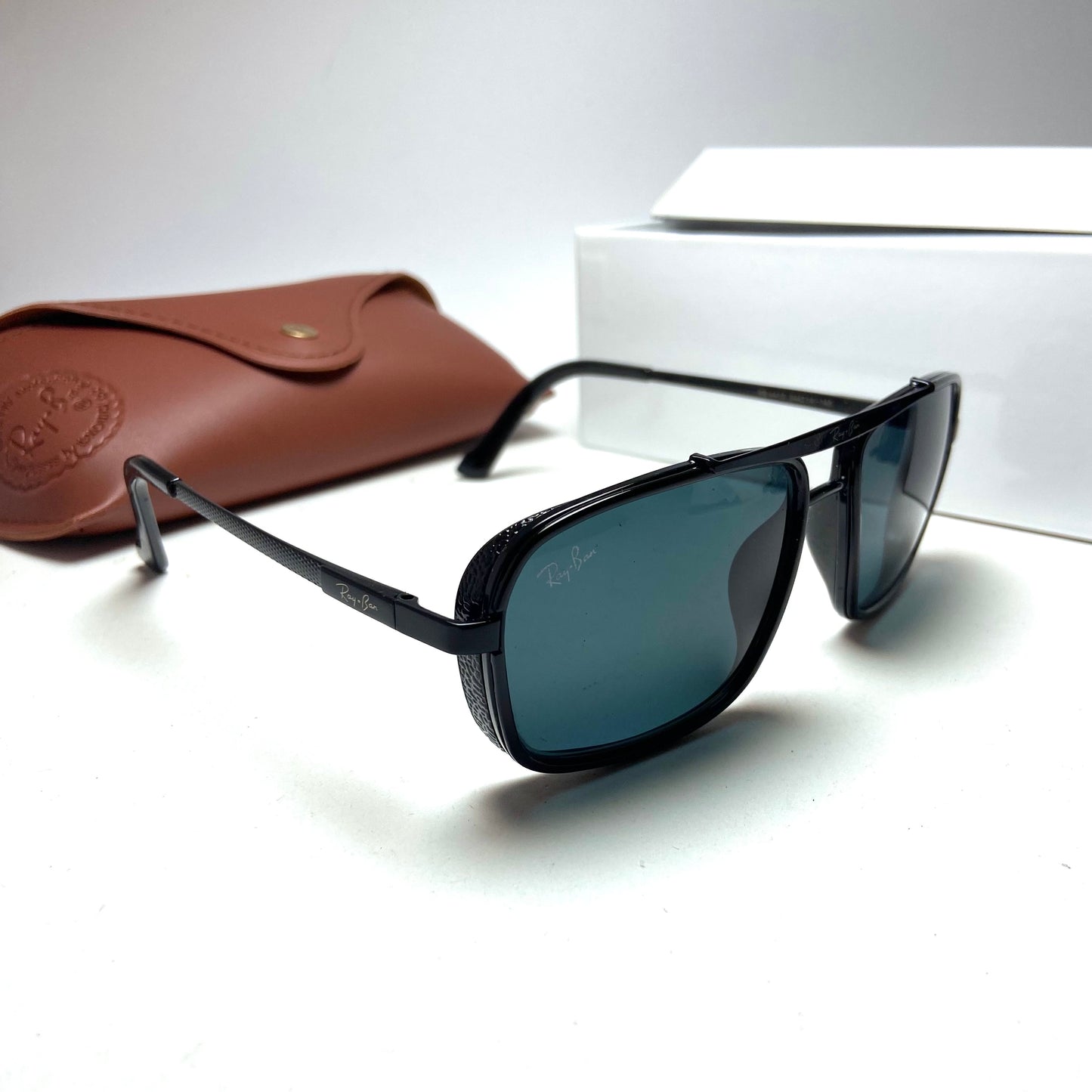 Ray Ban Rectangular Black