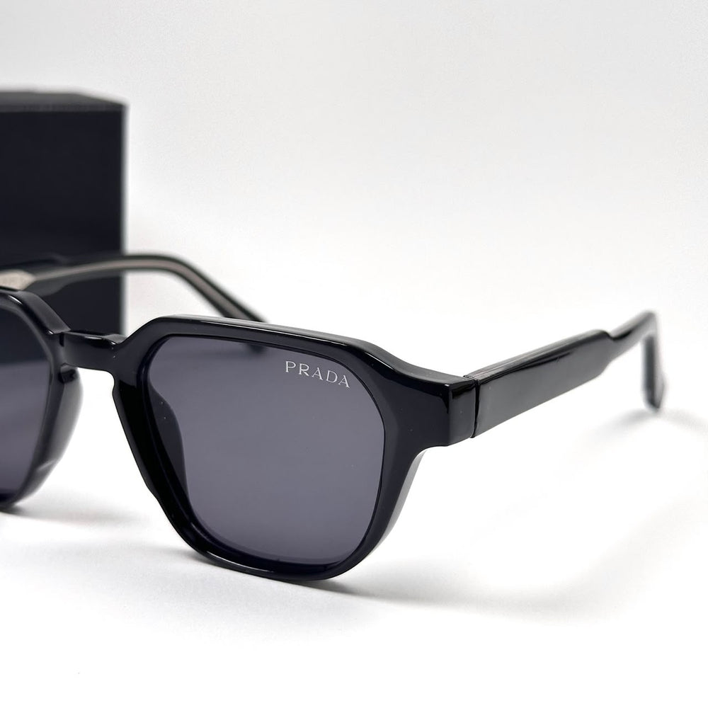 PRADA Symbole Square – Glossy Black