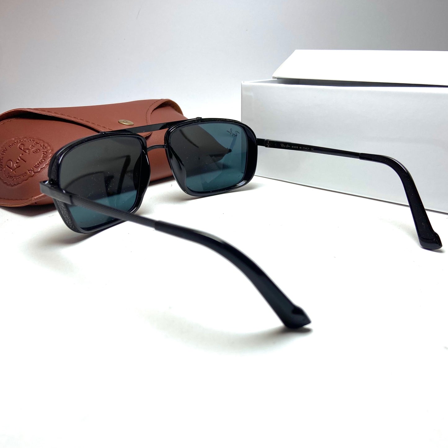 Ray Ban Rectangular Black