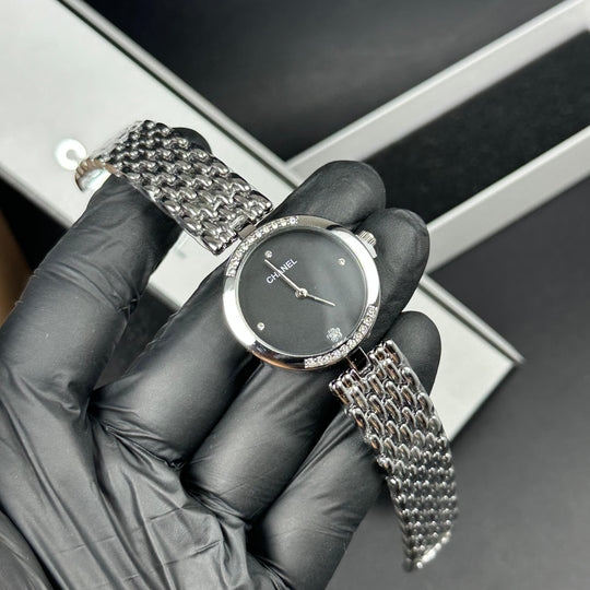Chanel Crystal Round – Silver Black