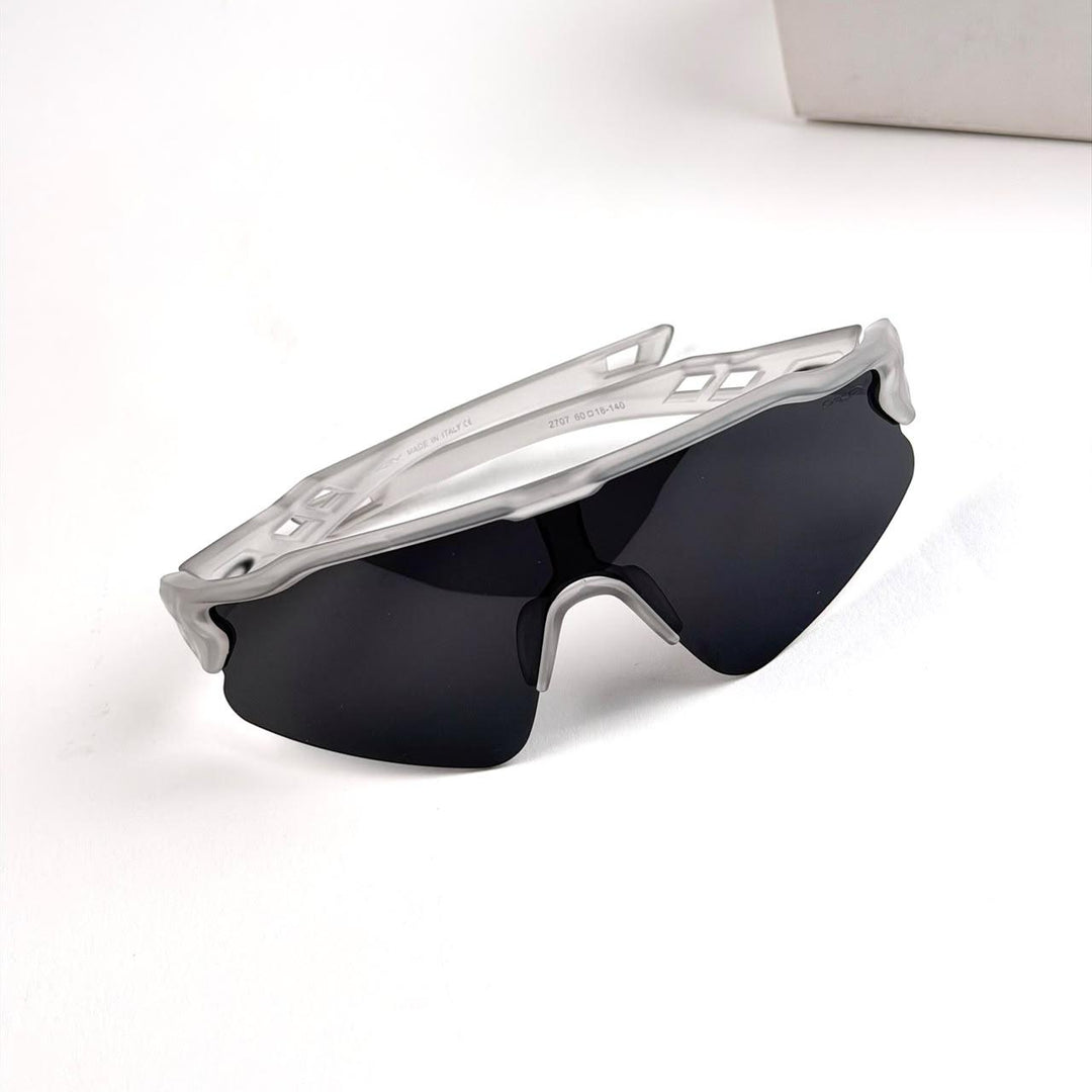 Oakley Radar EV Path – Clear White Smoke
