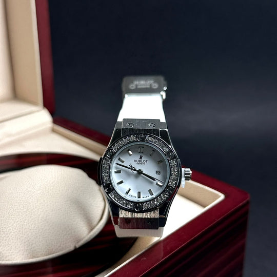 Hublot Big Bang For Her – White &amp; Diamond