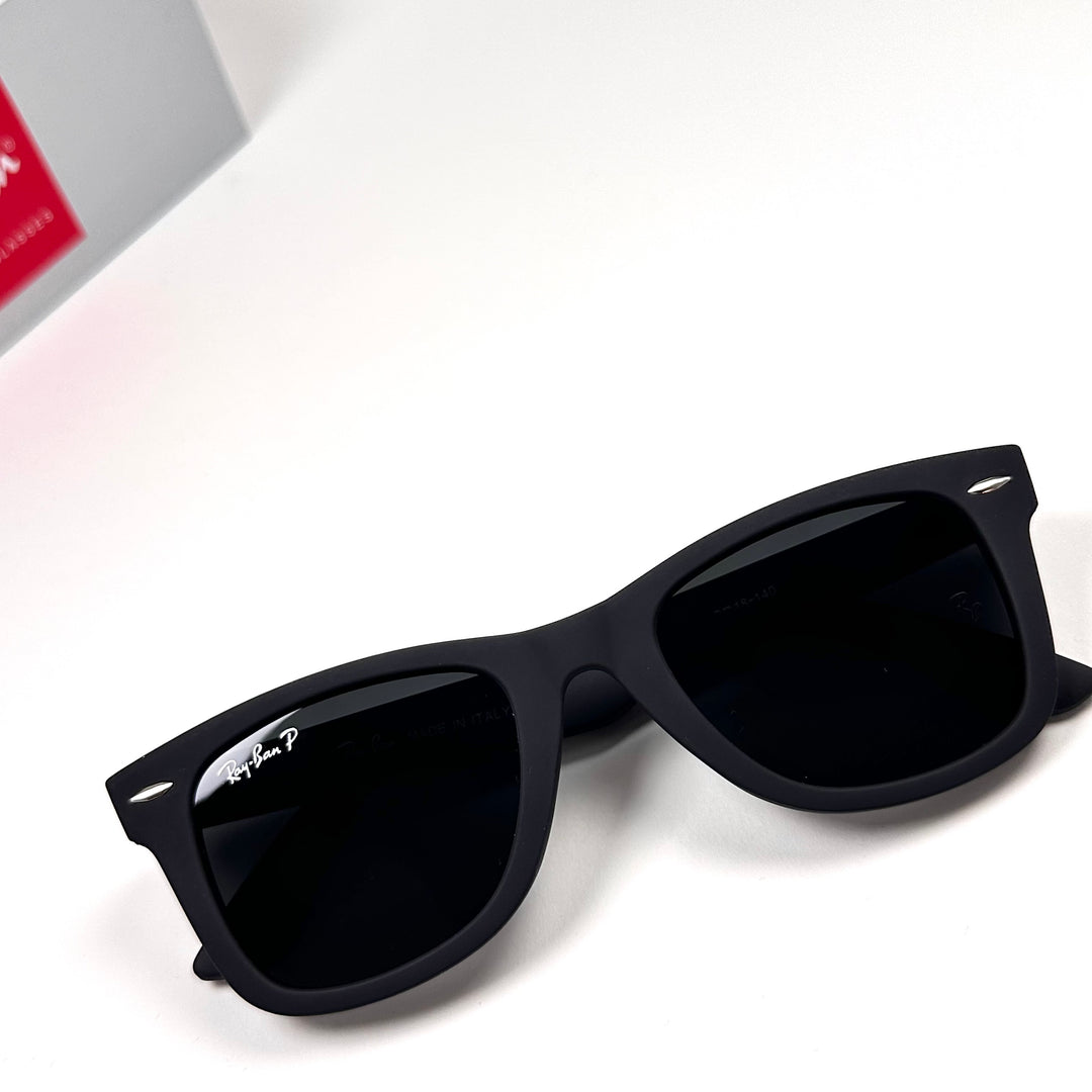Ray Ban Wayfarer RB2140 - Gloss Black
