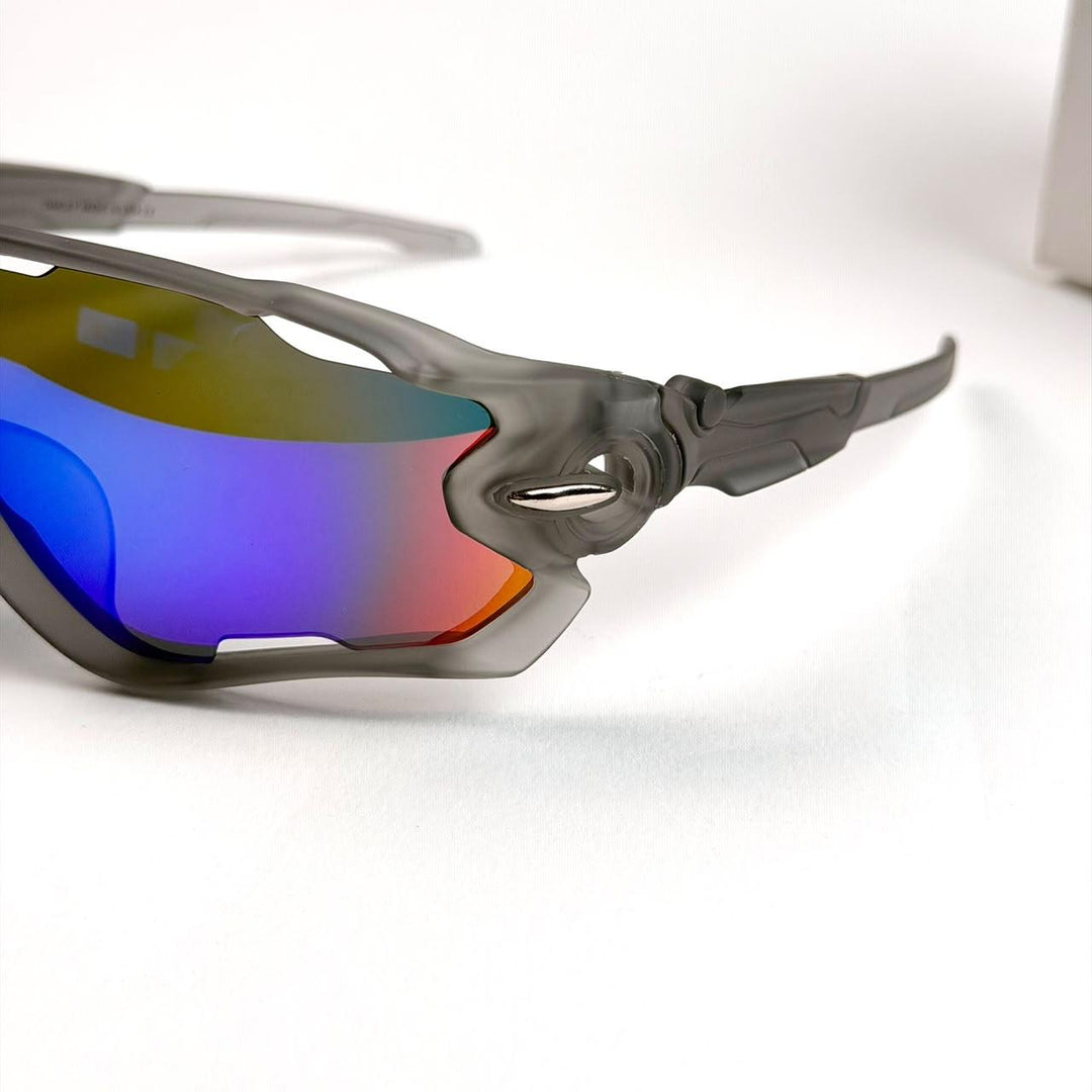Oakley Radar EV Path – Dark Grey Multicolor Mirror