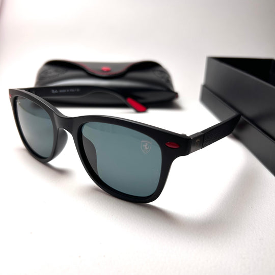 Ray Ban Wayfarer Scuderia Ferrari RB4195 - Black n Red