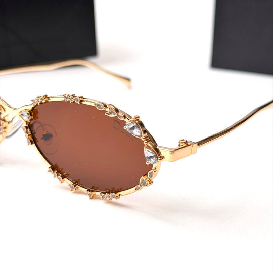 DIOR Crystal Oval – Gold Brown