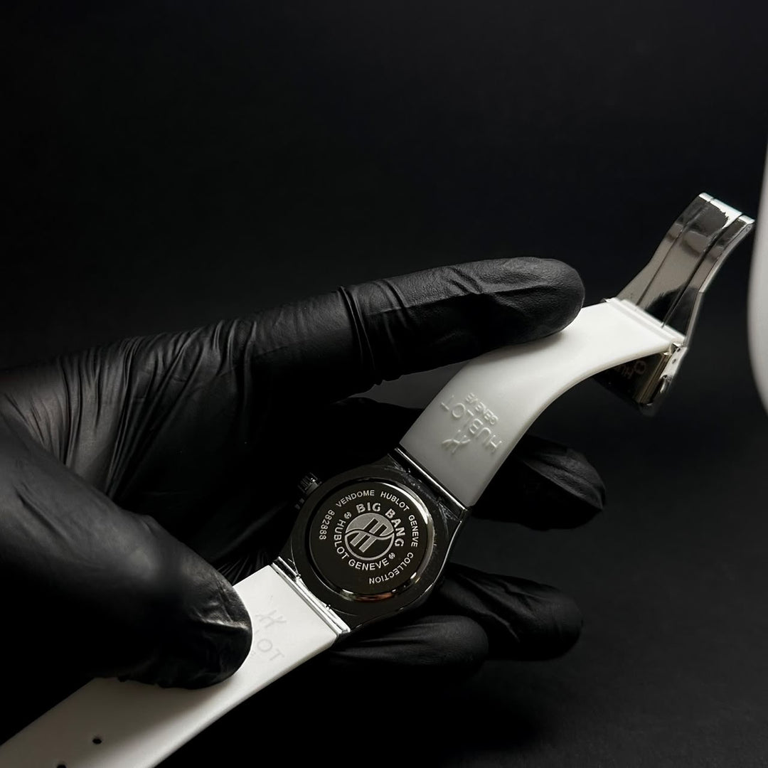 Hublot Big Bang For Her – White &amp; Diamond