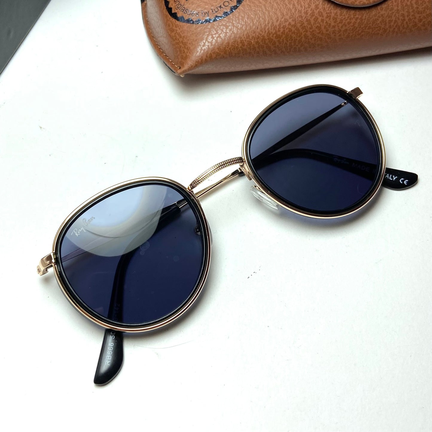 Ray Ban Round Golden Black N