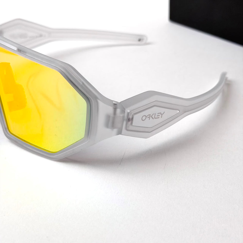 Oakley Sutro – Matte Clear Prizm Gold