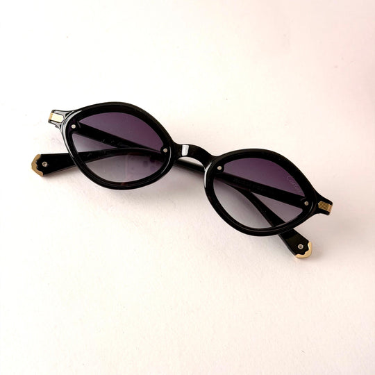 Cartier Oval – Black