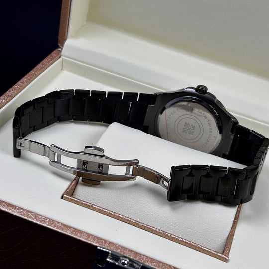 Patek Philippe Nautilus 5711 – White &amp; Black