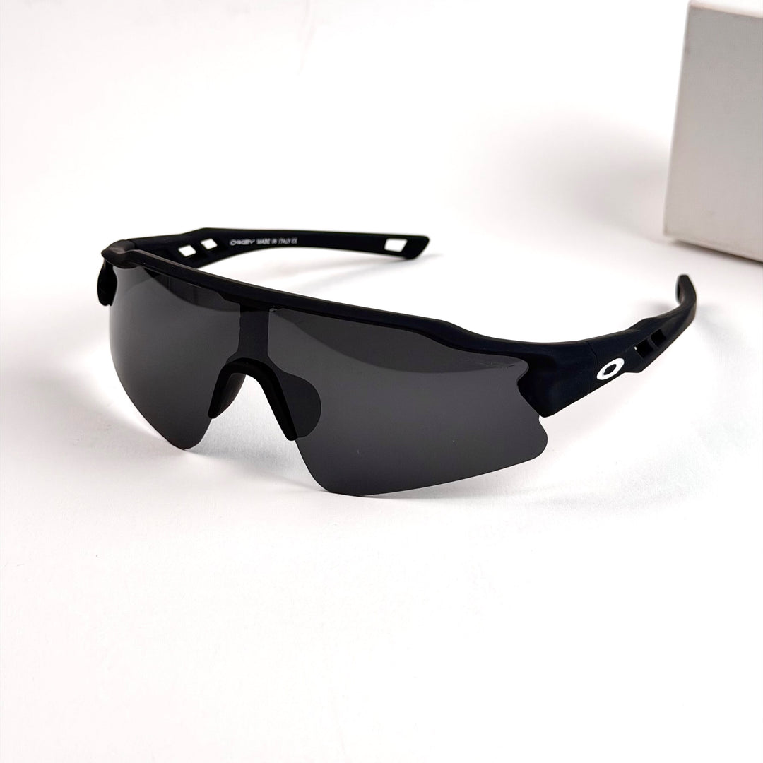 Oakley Radar Plate – Full Black
