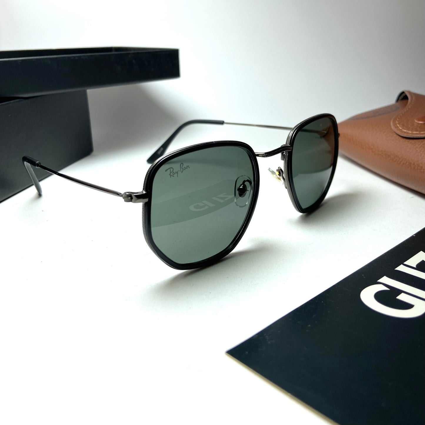 Ray Ban Tortoise Black N