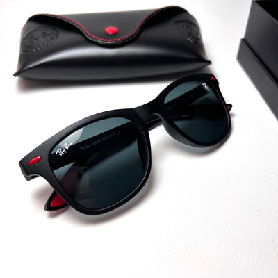 Ray Ban Wayfarer Scuderia Ferrari RB4195 - Black n Red
