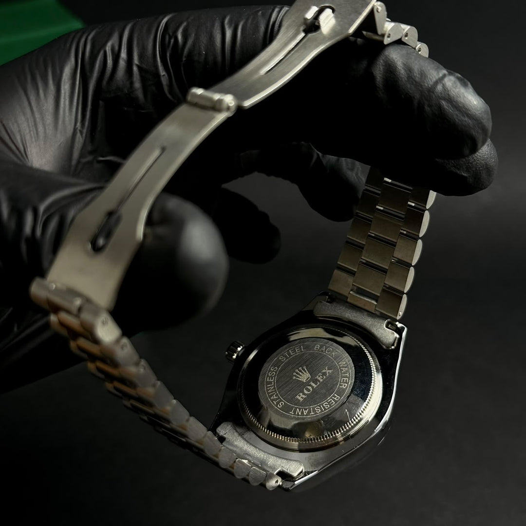 Rolex Day-Date For Him – Blue Sunburst Dial &amp; Fluted Bezel