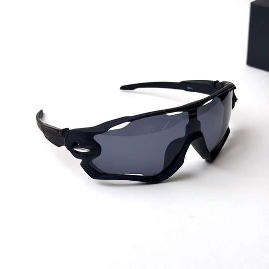 Oakley Jawbreaker – Matte Black Smoke