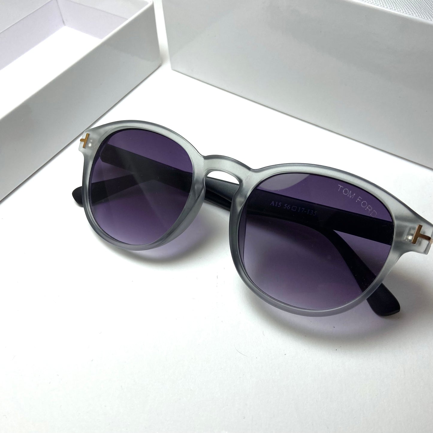 Tom Ford Round Grey Purple