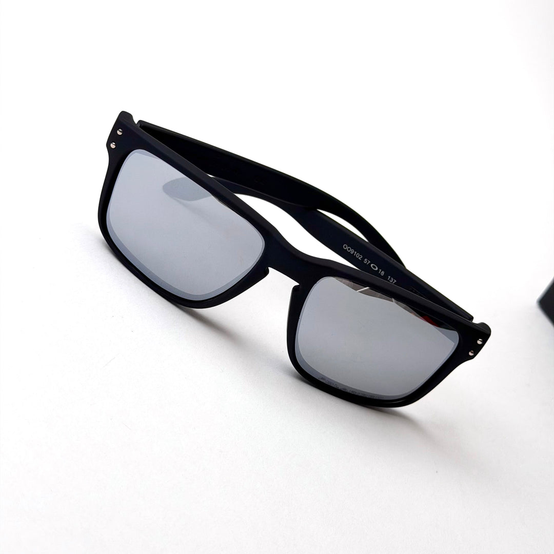 Oakley Holbrook – Black Silver Mirror