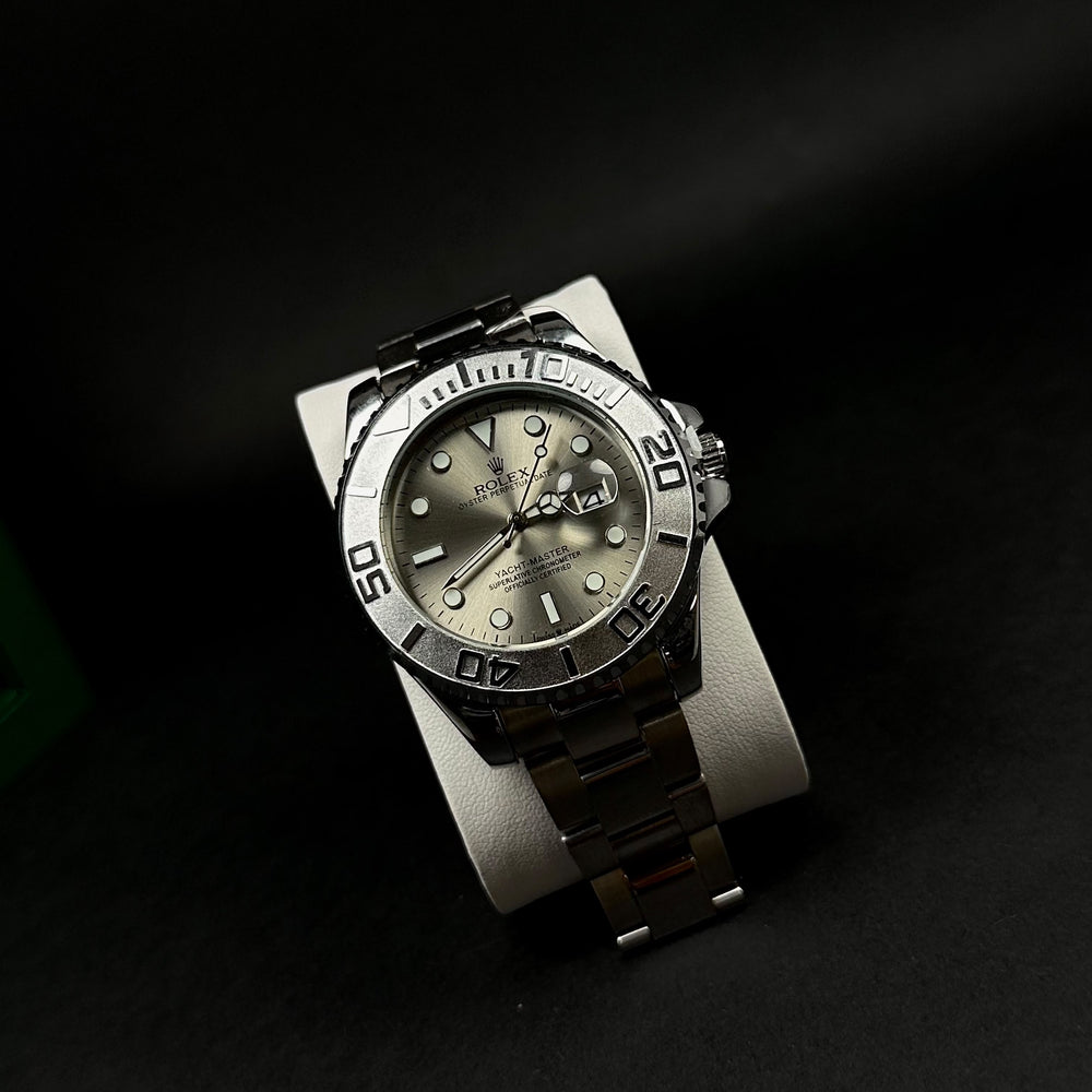 Rolex Yacht-Master “Automatic Style” For Him – Silver Sunburst Dial & Platinum-Style Bezel