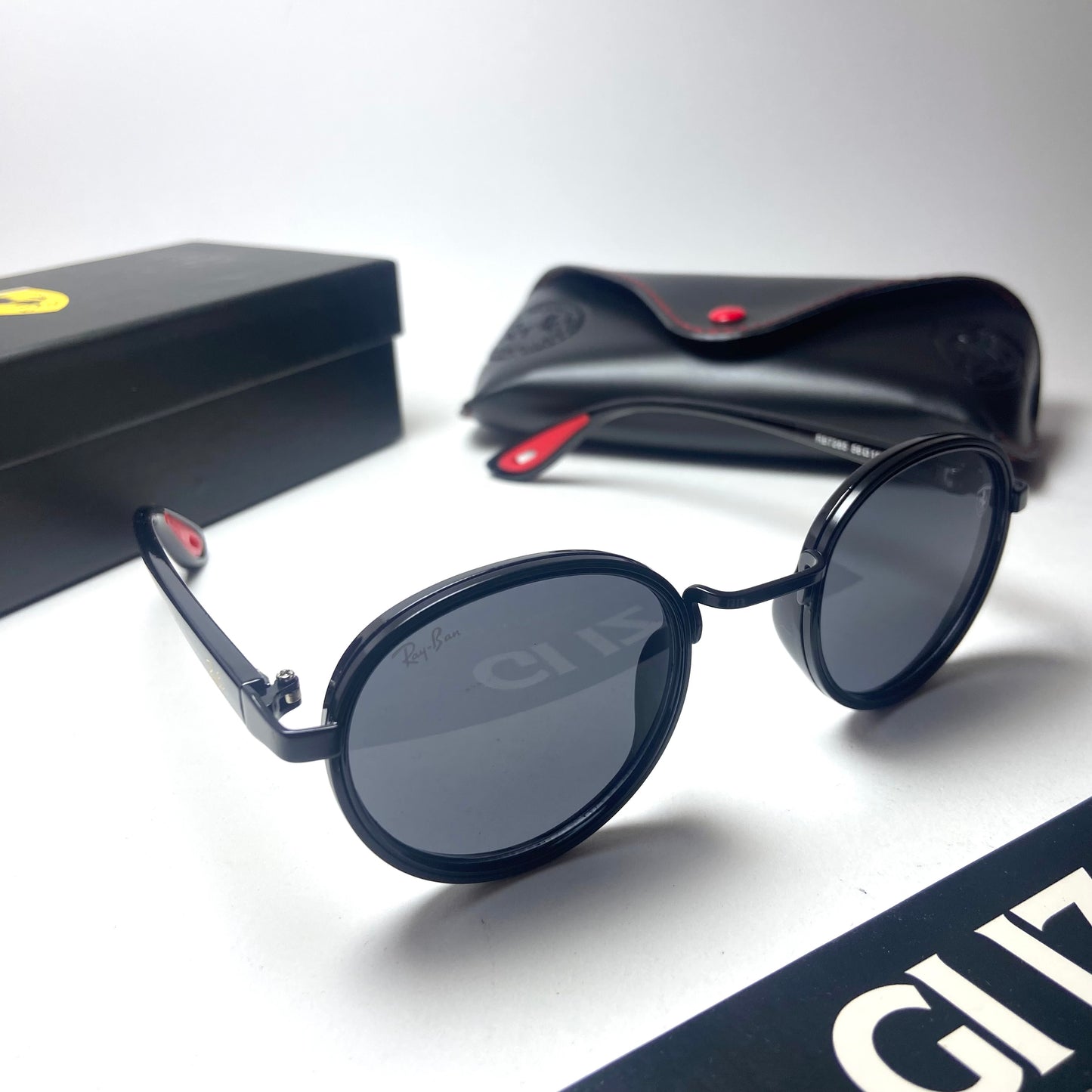 Ray Ban Round Scuderia Ferrari Black