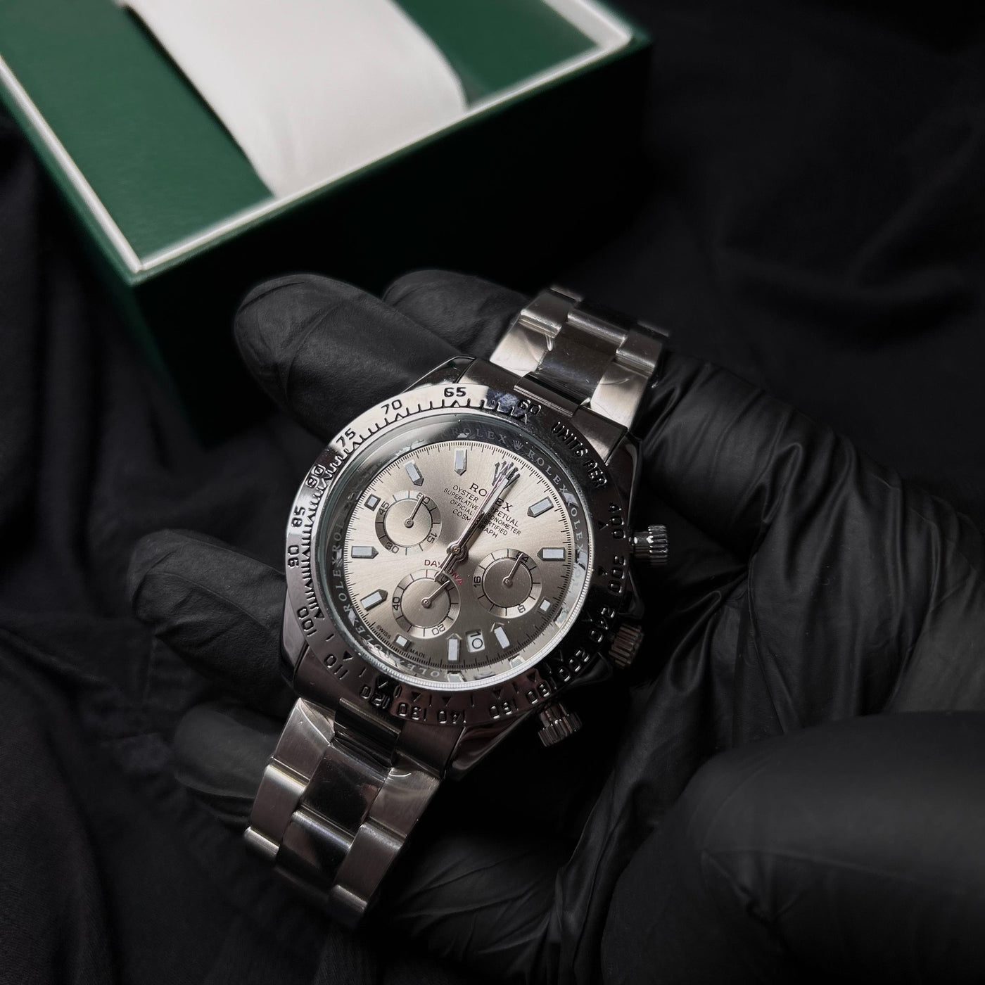Rolex Cosmograph Daytona - Stainless Steel with Silver Dial For Him