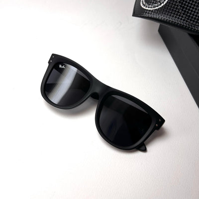 Ray Ban Wayfarer Reverse RB0707S - Full Black
