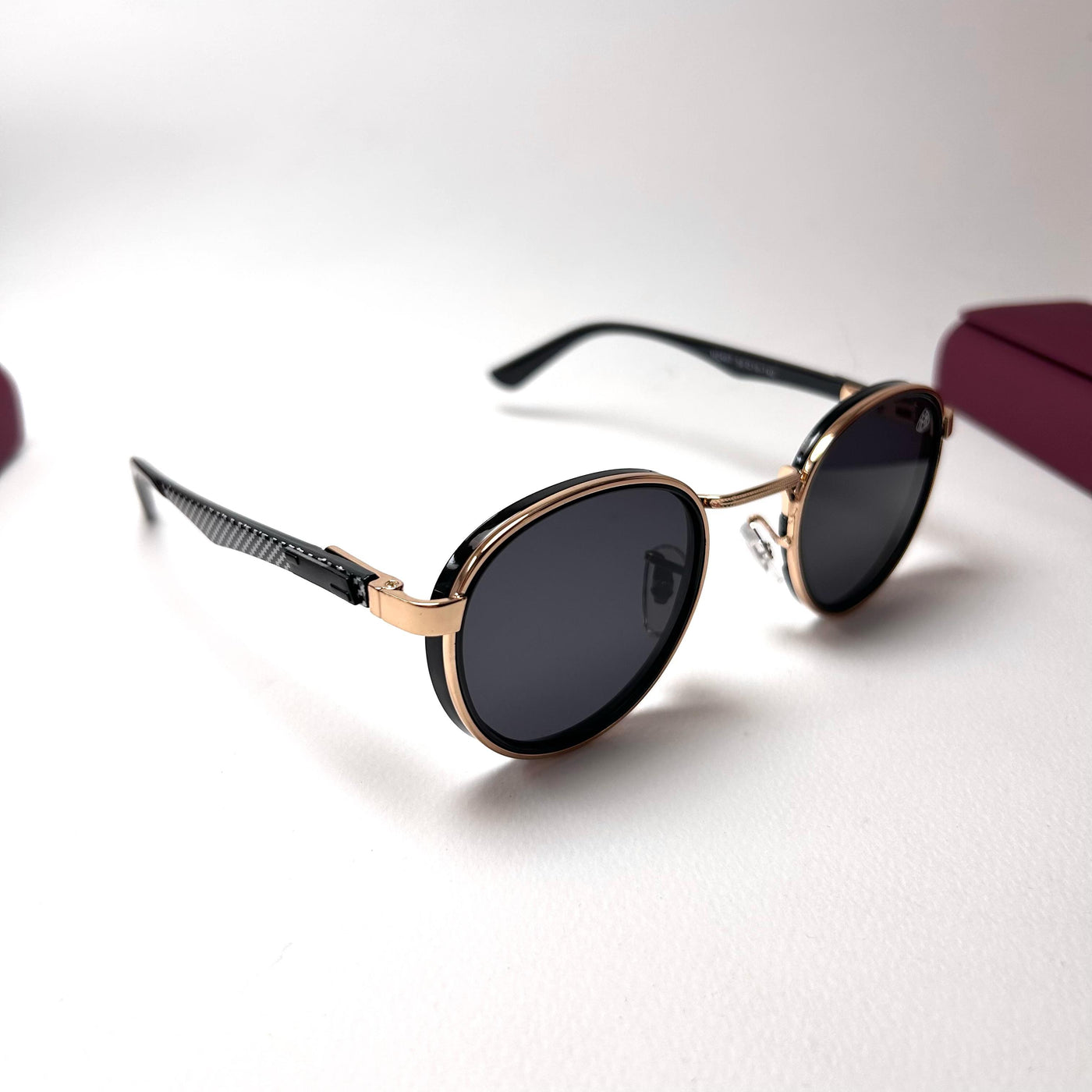 Maybach Round H2407 - Golden Black