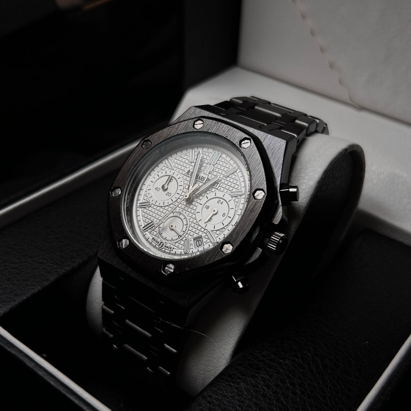 Audemars Piguet Chronograph for Him – Black With White Dial