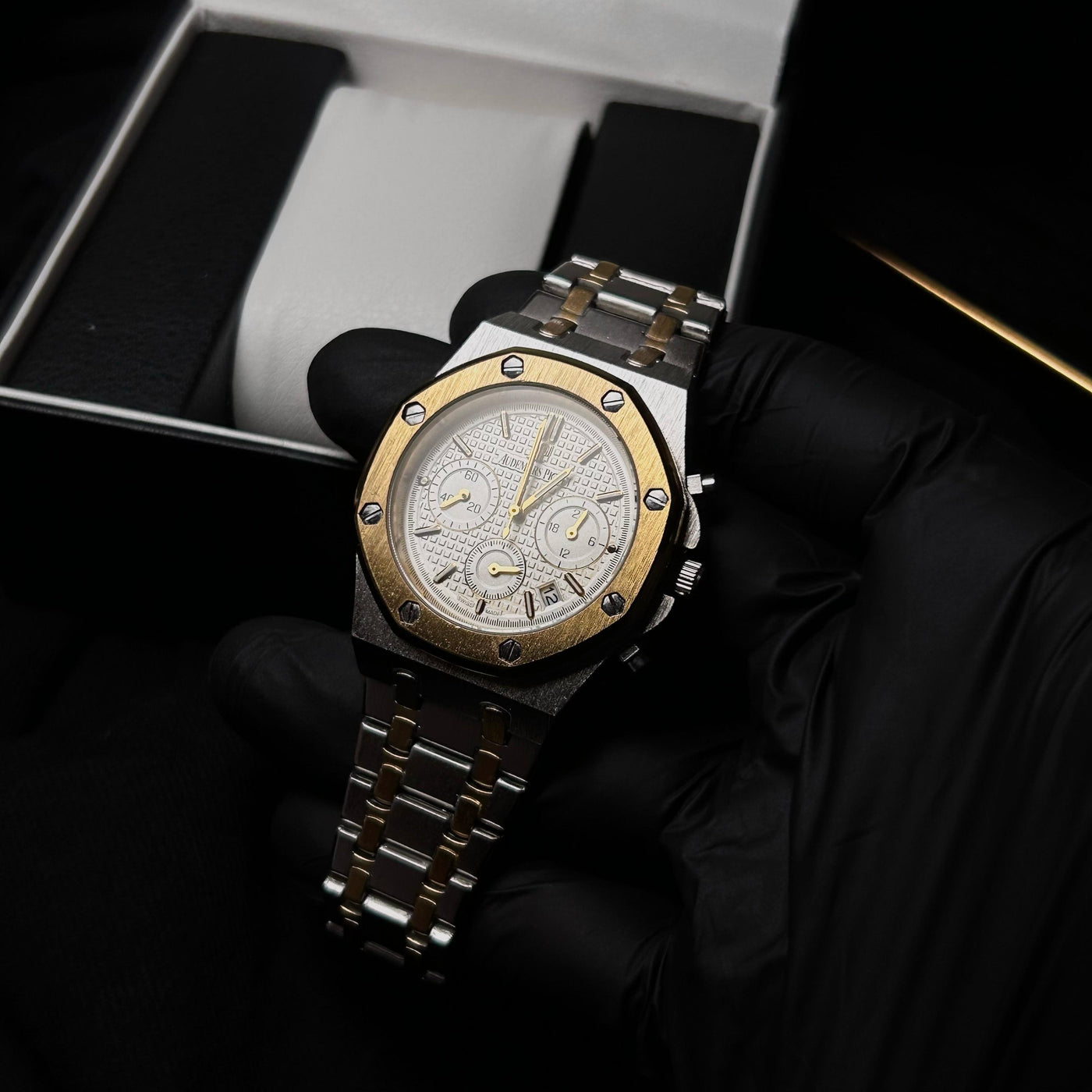 Audemars Piguet Chronograph for Him – Two Tone With White Dial