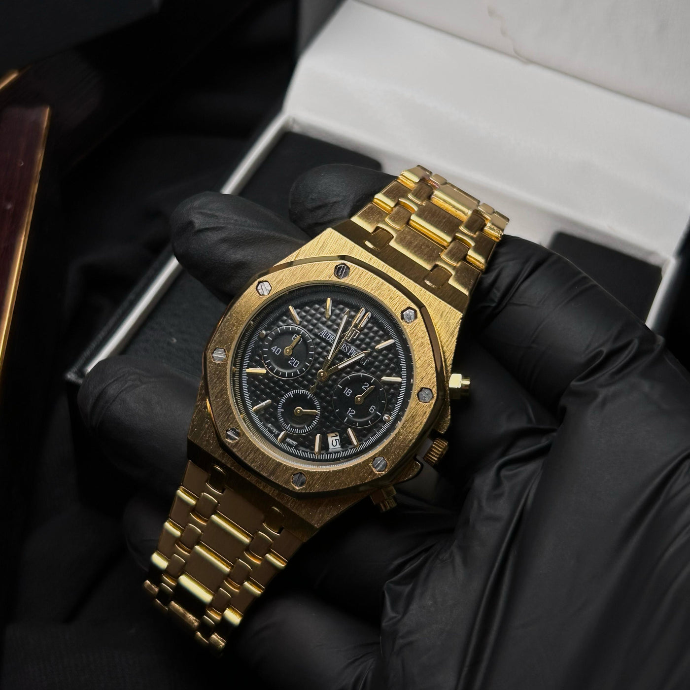 Audemars Piguet Chronograph for Him – Gold With Black Dial