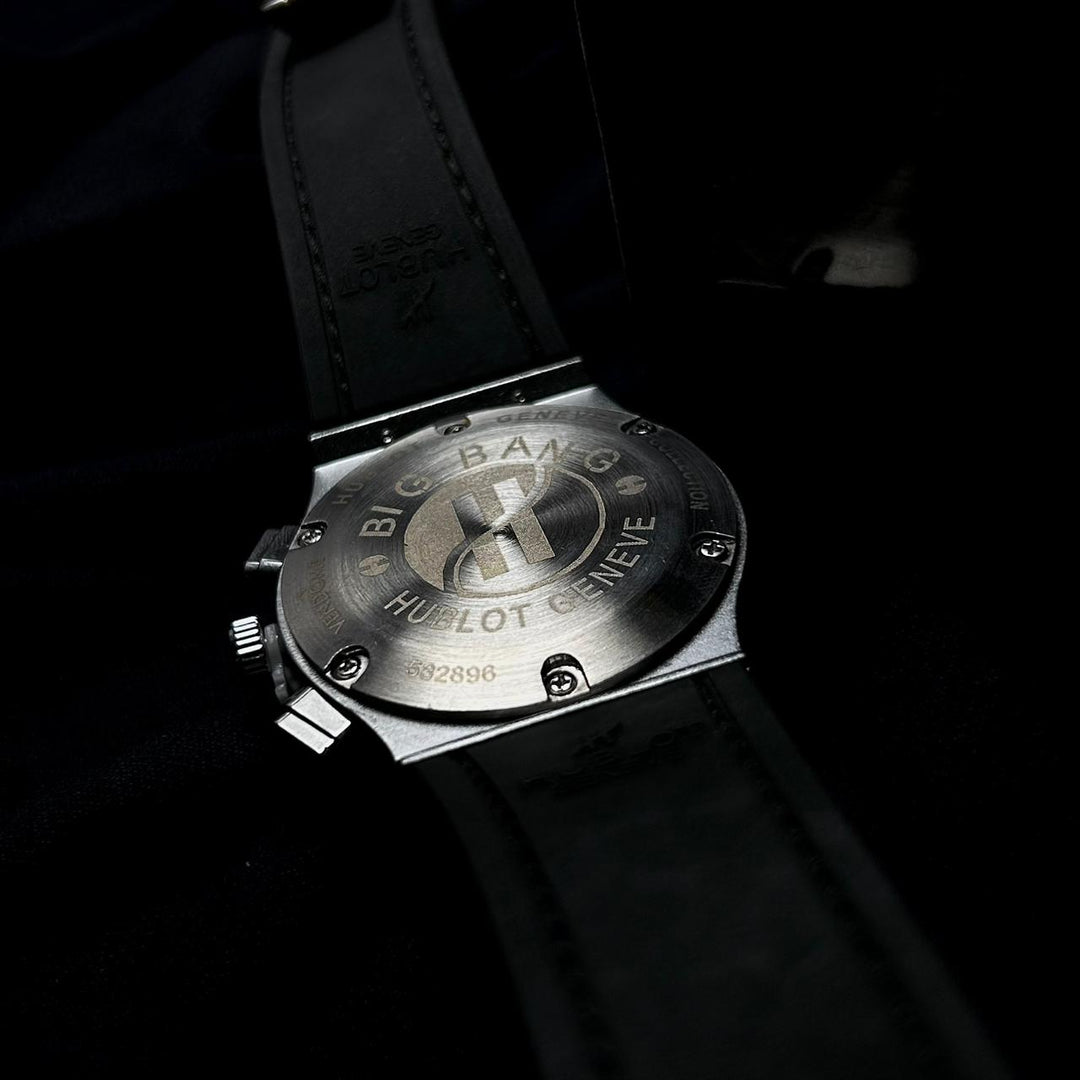 Hublot Big Bang Chronograph – Silver Navy
