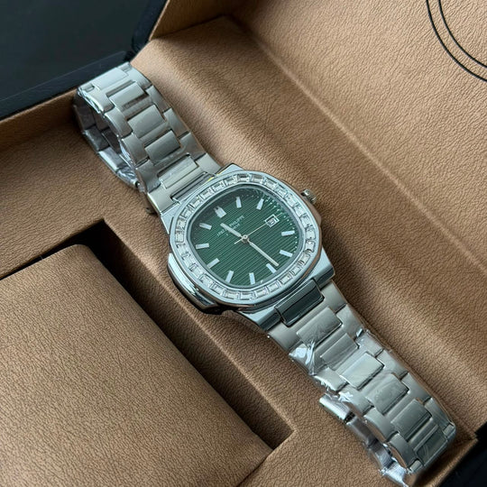 Patek Philippe Nautilus Style – Silver Green Dial Diamond Bezel