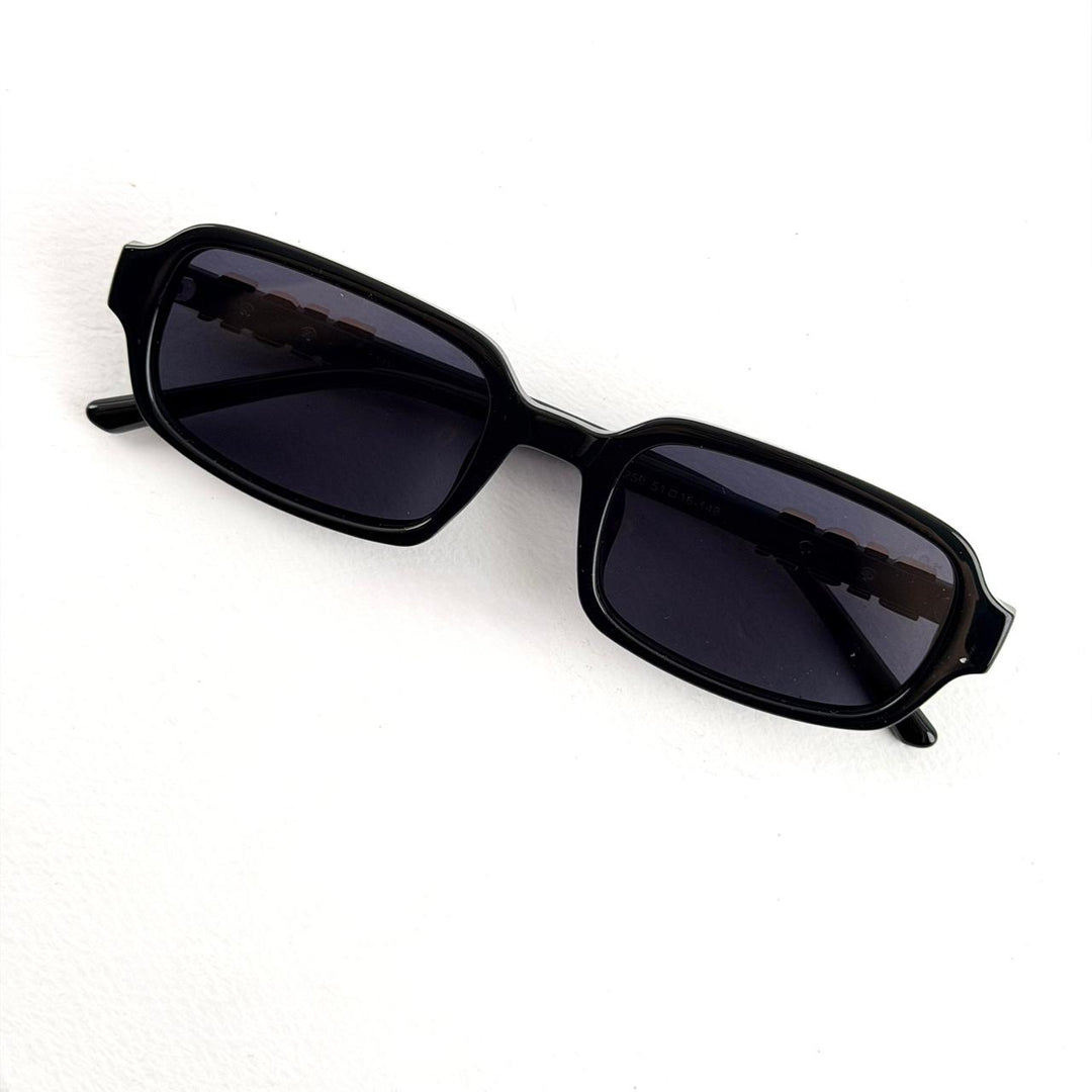 Dior Signature Rectangle – Black