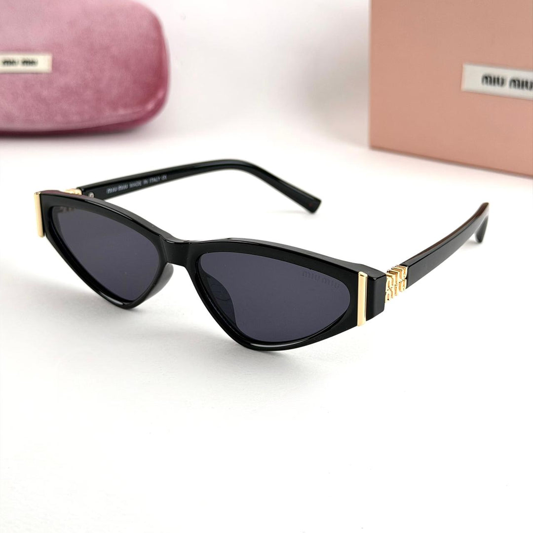 Miu Miu Noir Cat Eye – Black