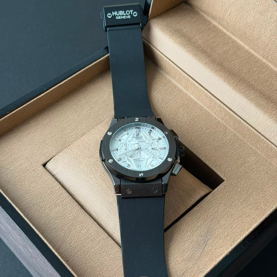 Hublot Classic Fusion Chronograph – Arctic White Edition