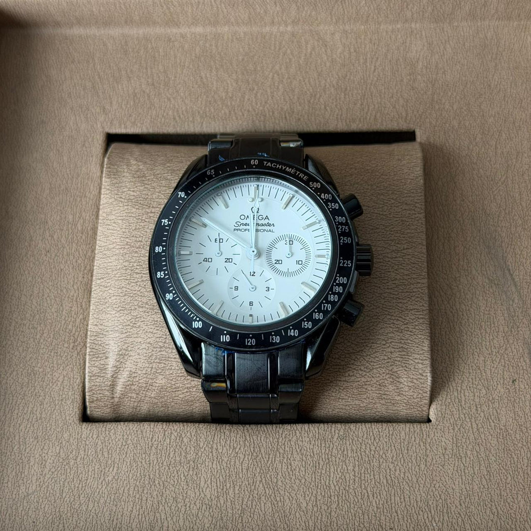 Omega Speedmaster - Black Edition