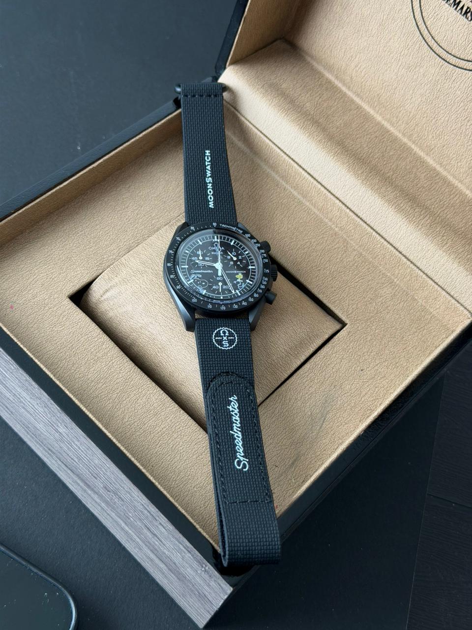 Omega × Swatch MoonSwatch – Mission to the Moon Black Edition