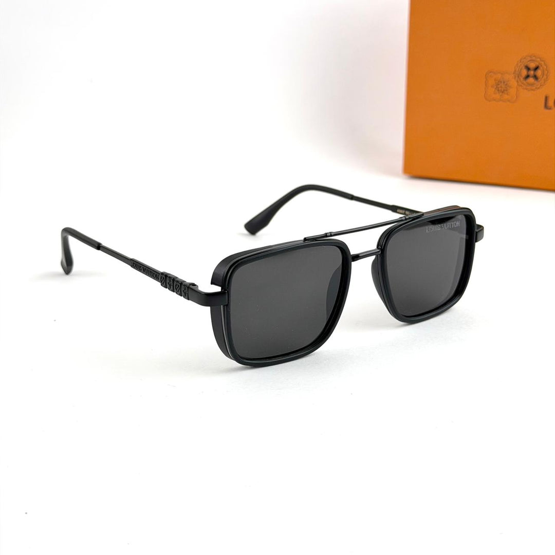 Louis Vuitton Square Double Bridge – Black