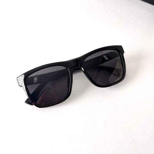 Emporio Armani - Black